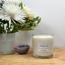 Load image into Gallery viewer, Bergamot, Verbena & Basil, Signature Grande - Atelier 38