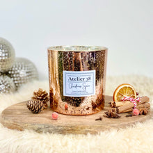 Load image into Gallery viewer, Christmas Spice, Metallic Grande