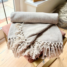 Load image into Gallery viewer, Herringbone Throw - Natural
