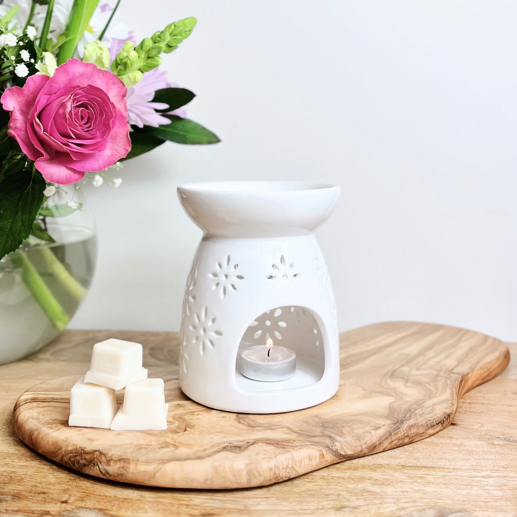 White Flower cut out Wax Melt Burner