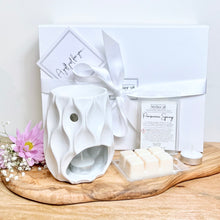 Load image into Gallery viewer, White Wave Wax Melt Burner Gift Box
